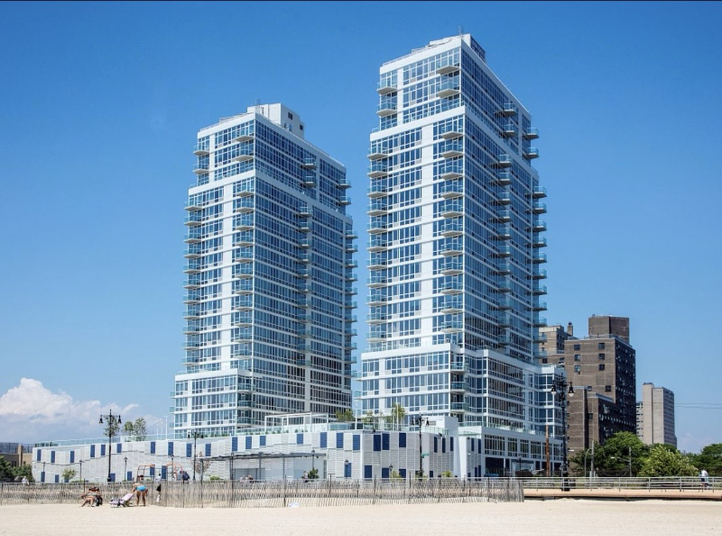 1 Ocean Drive - Photo 18