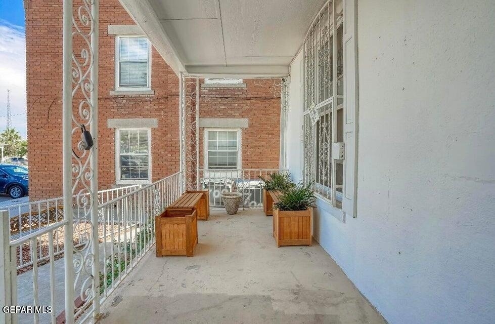 709 N Saint Vrain Street - Photo 15