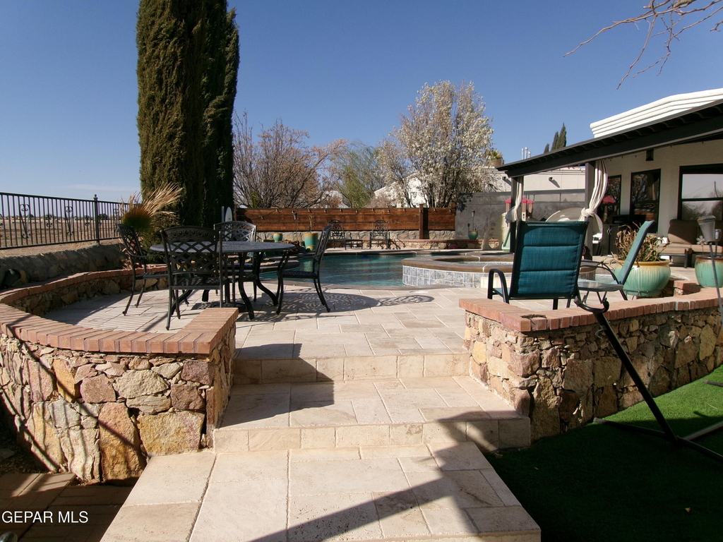 5833 Angel Street - Photo 31