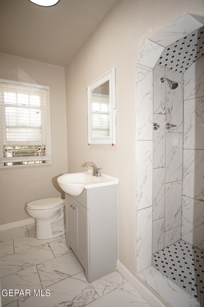 4424 Cambridge Avenue - Photo 12
