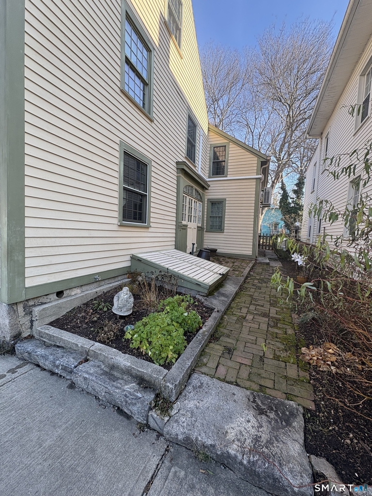 7 Coit Street - Photo 1