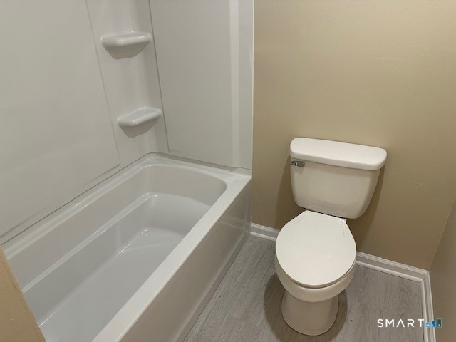 900 South Main Street - Photo 5