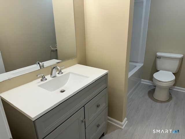 900 South Main Street - Photo 6