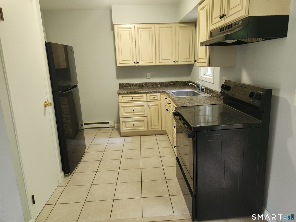 1 Knollwood Drive - Photo 2