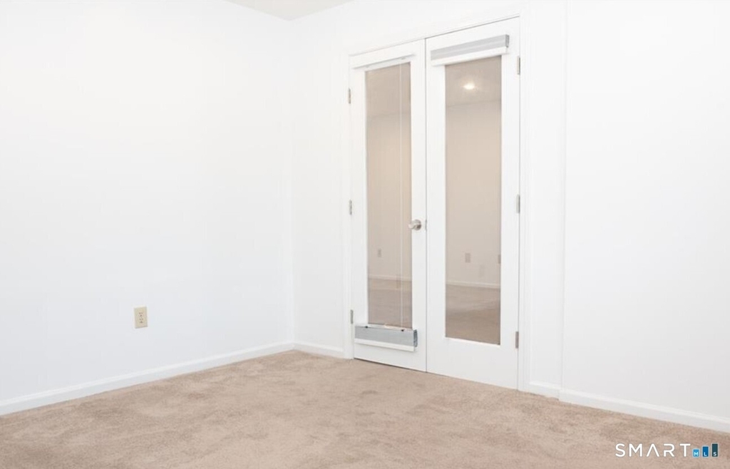 211 Windgate Circle - Photo 11