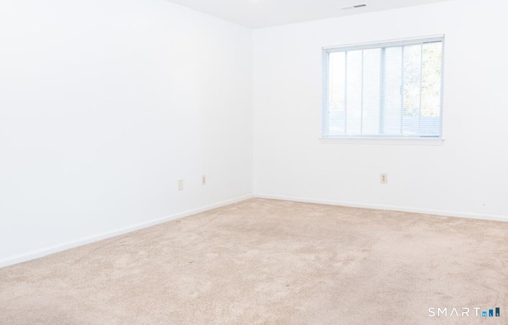 211 Windgate Circle - Photo 16