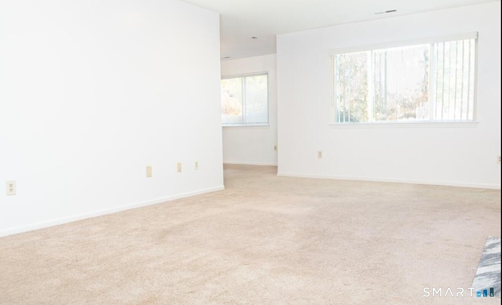 211 Windgate Circle - Photo 9