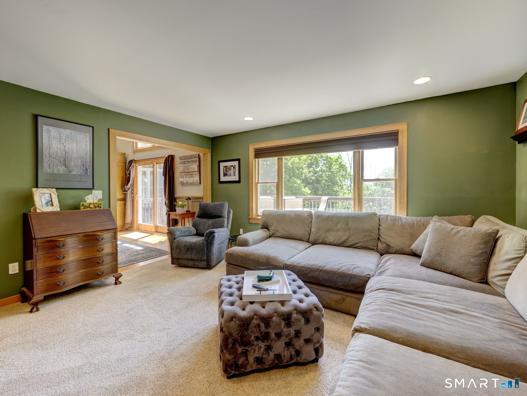 8 Deming Road - Photo 15