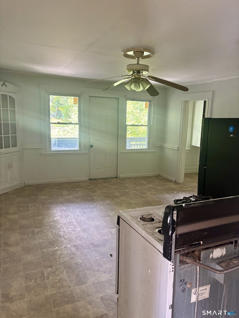 185 Monmouth Avenue - Photo 10