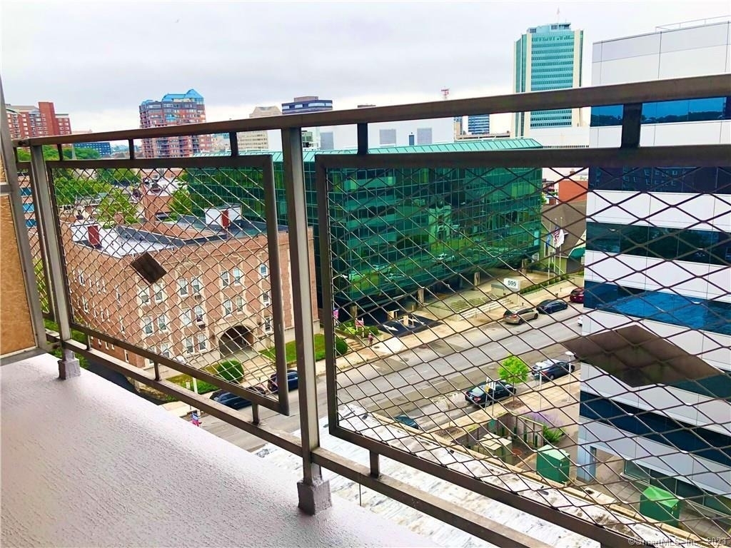 700 Summer Street - Photo 10