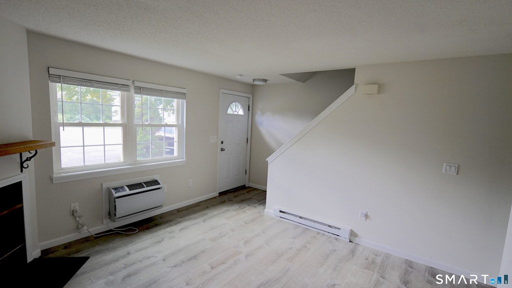 64 Crystal Lane - Photo 3