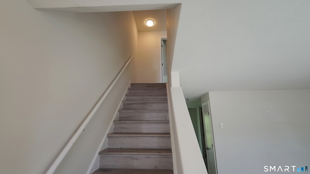 64 Crystal Lane - Photo 14