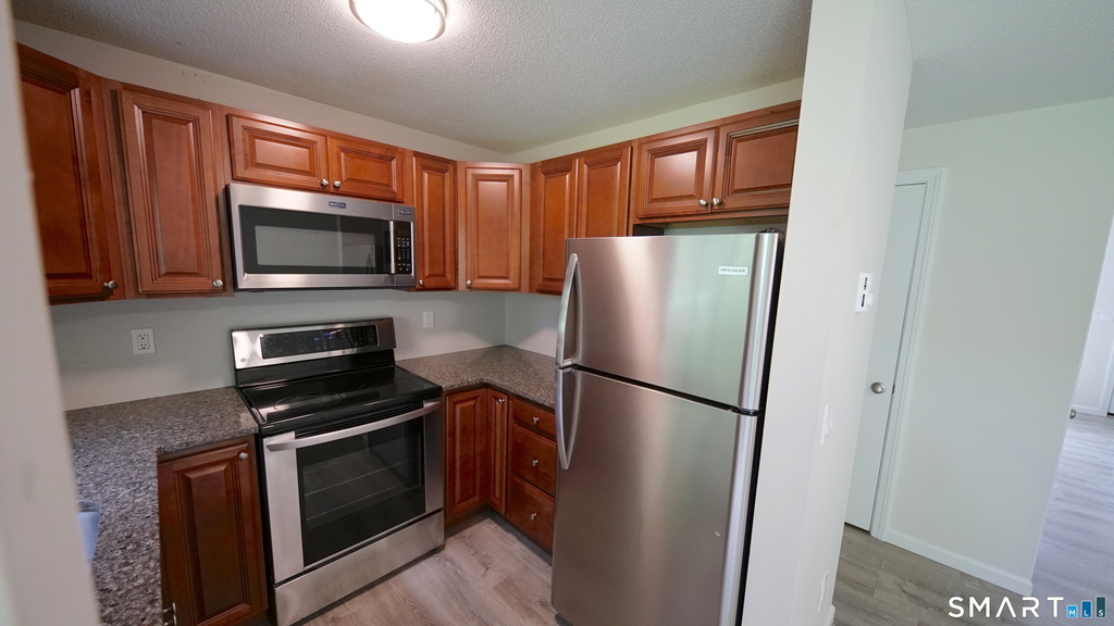 64 Crystal Lane - Photo 1