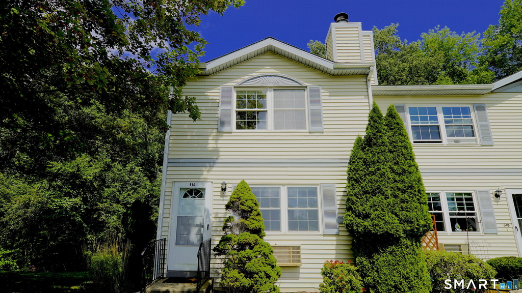 64 Crystal Lane - Photo 2