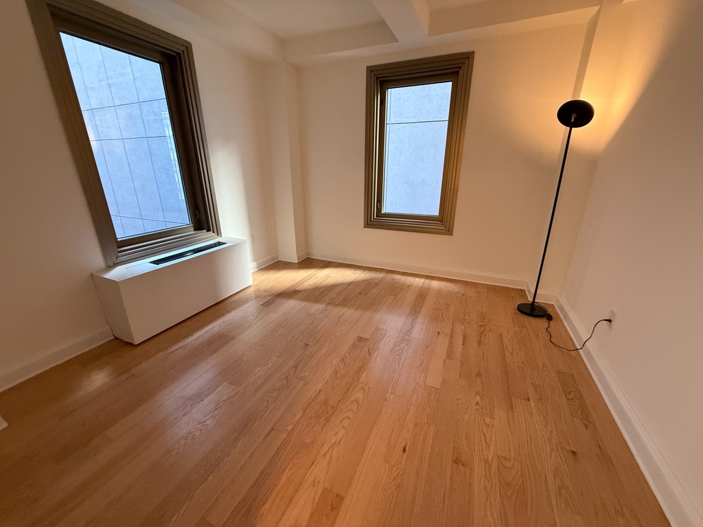 55th Street and 6th Avenue - Photo 5