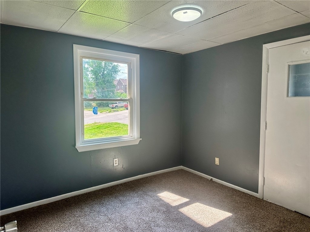 305 Bessemer Ave - Photo 3