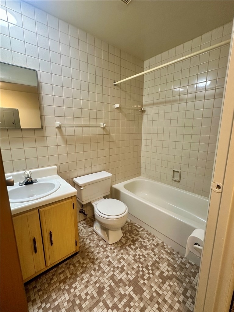 200 Electric Avenue - Photo 7