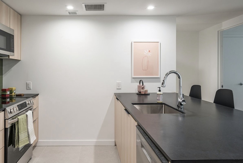 975 Nostrand Avenue - Photo 2