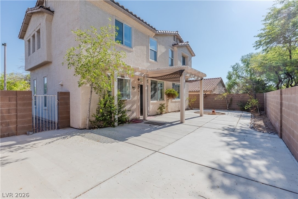 10517 Jeremy Ridge Avenue - Photo 17