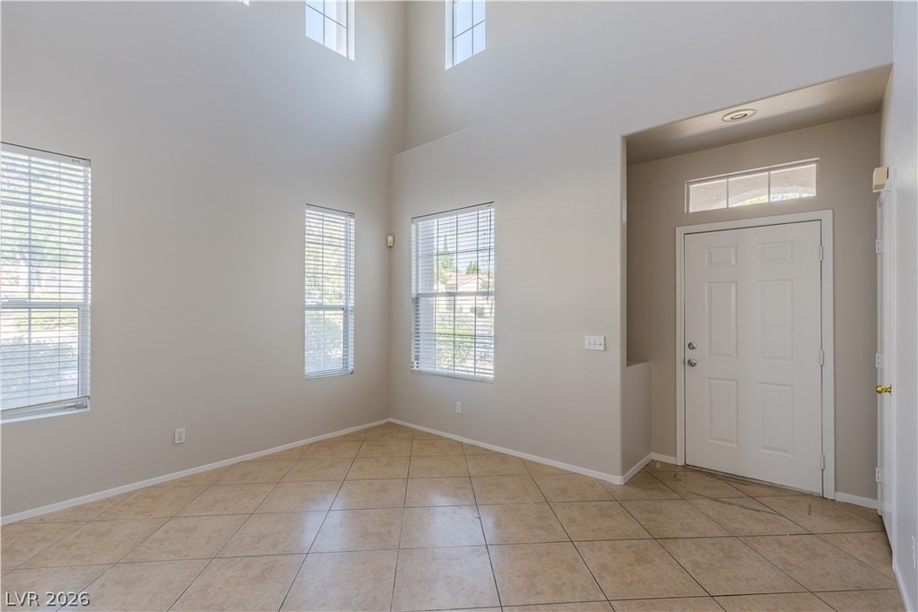 10517 Jeremy Ridge Avenue - Photo 6