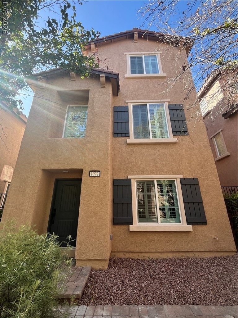 1972 Hollywell Street - Photo 1