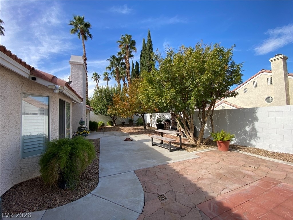 7816 Waterfalls Avenue - Photo 40