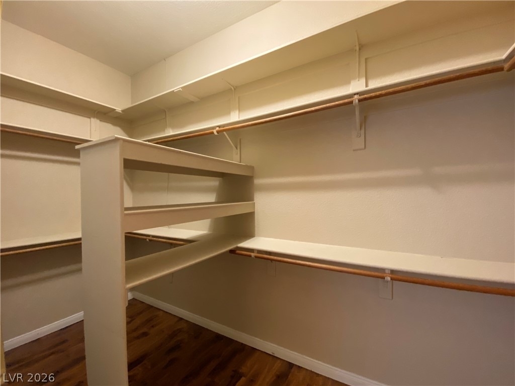 7816 Waterfalls Avenue - Photo 37