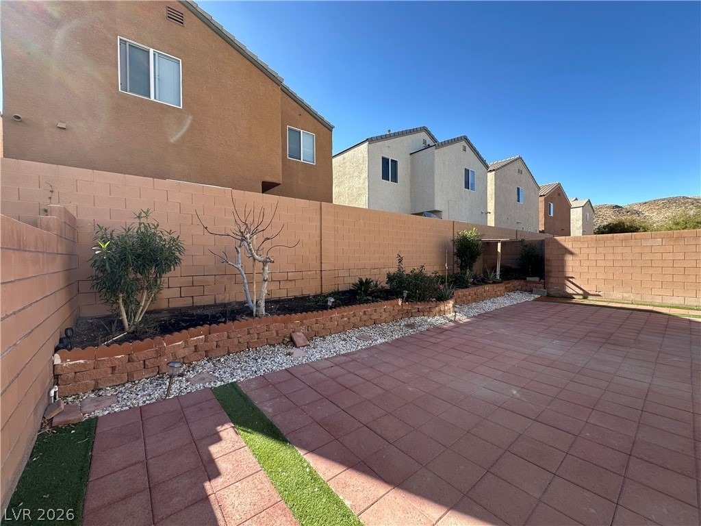 9325 Goldenbush Court - Photo 33