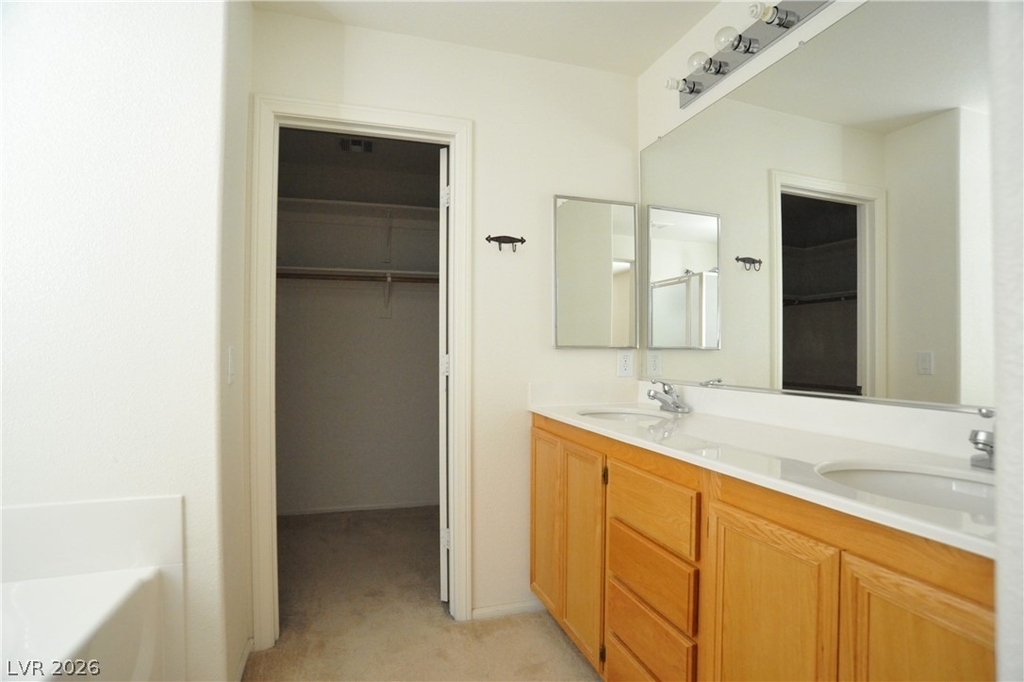 8228 Corset Creek Street - Photo 7
