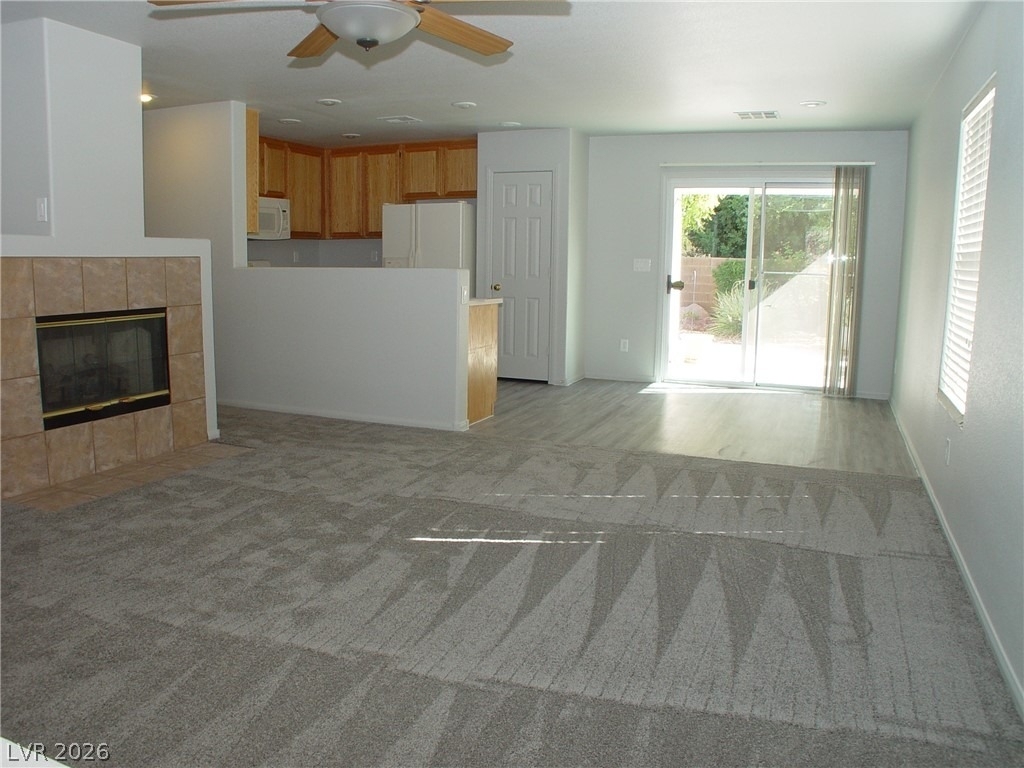 8228 Corset Creek Street - Photo 15