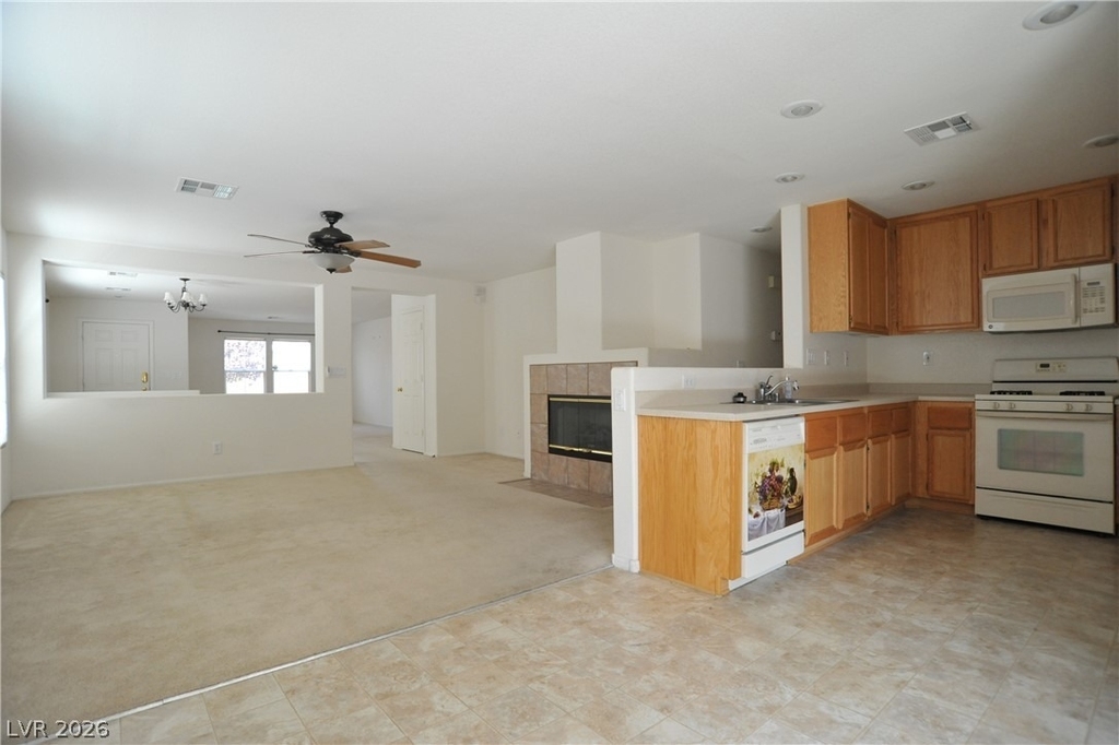 8228 Corset Creek Street - Photo 5