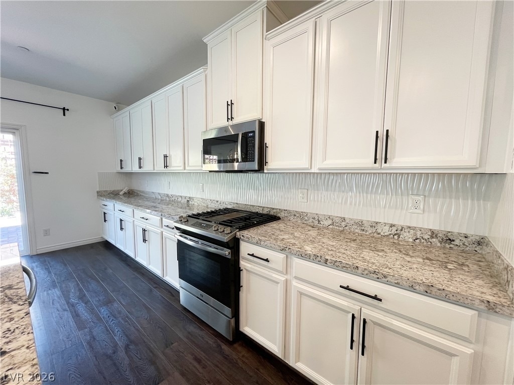 7035 Denio Island Street - Photo 6