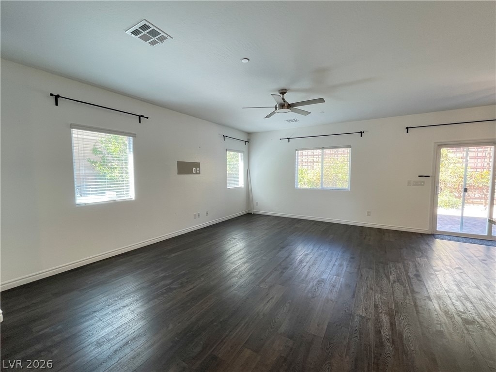 7035 Denio Island Street - Photo 2