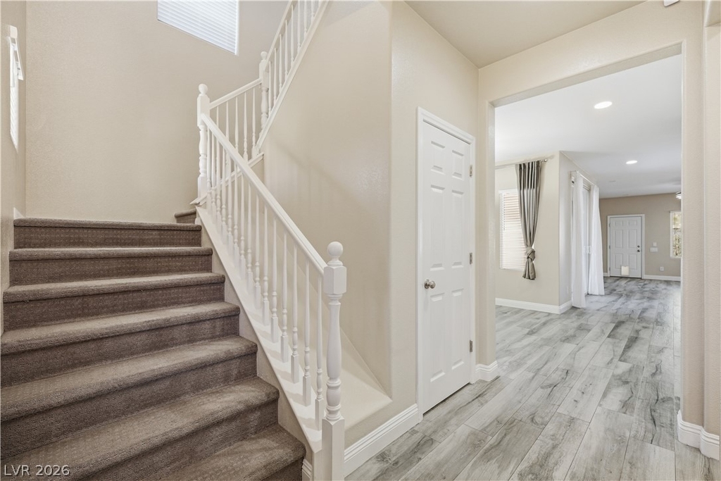 10416 Miners Gulch Avenue - Photo 11