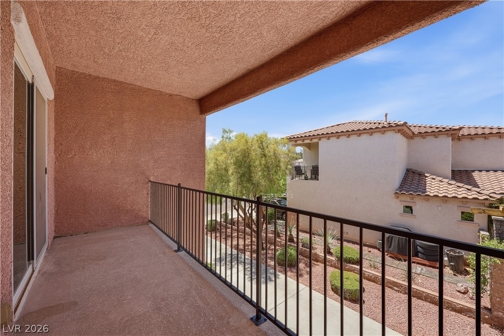 10416 Miners Gulch Avenue - Photo 10