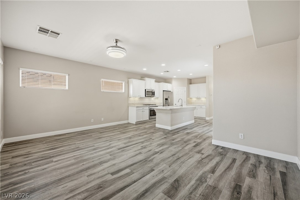 10416 Miners Gulch Avenue - Photo 17