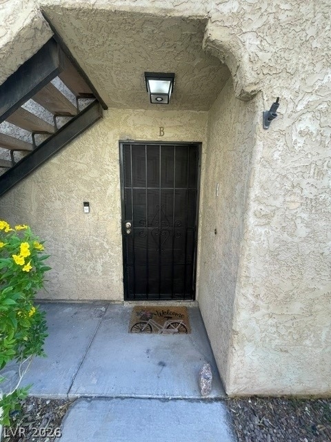 4720 Obannon Drive - Photo 2