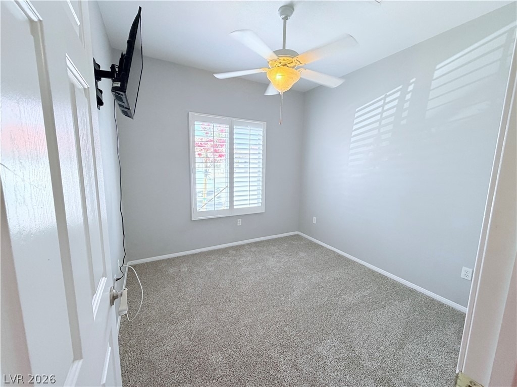 1822 N Jones Boulevard - Photo 8