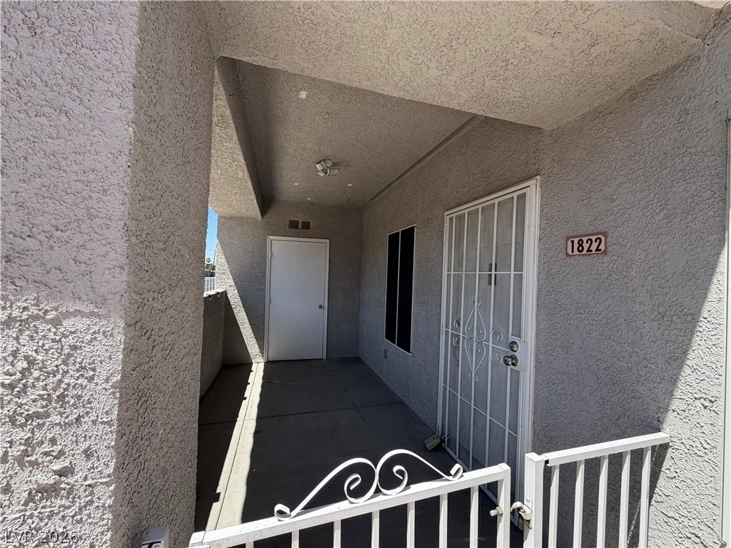 1822 N Jones Boulevard - Photo 1