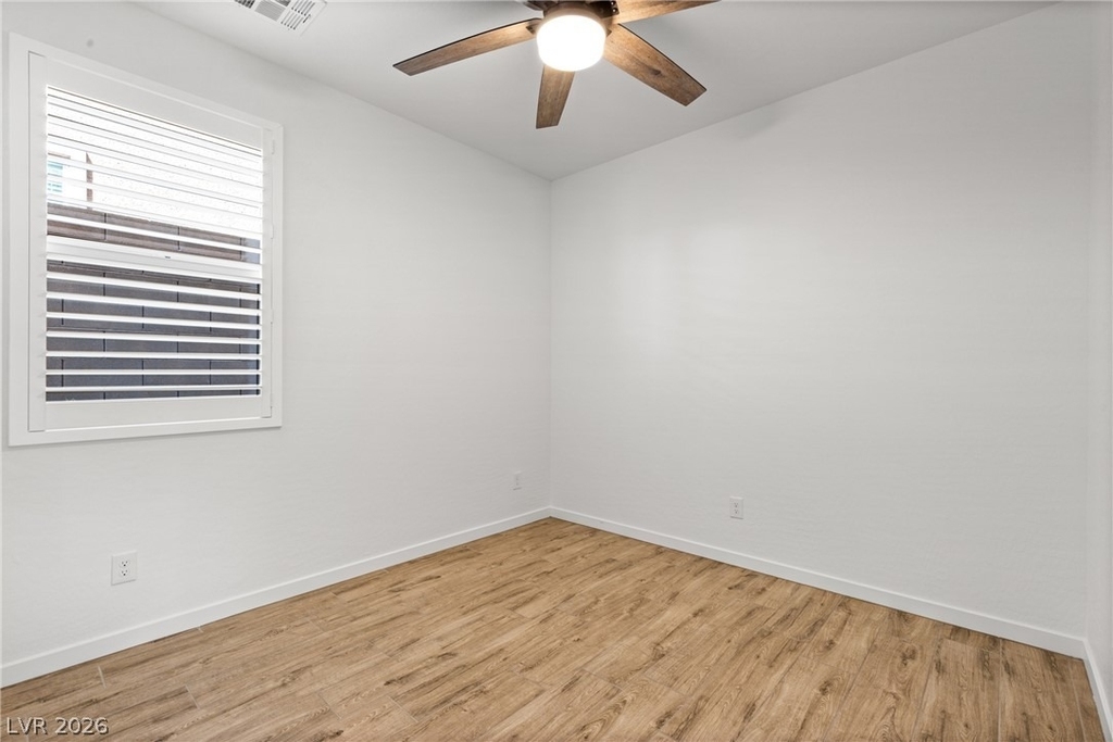 12349 Harbor Isle Avenue - Photo 10
