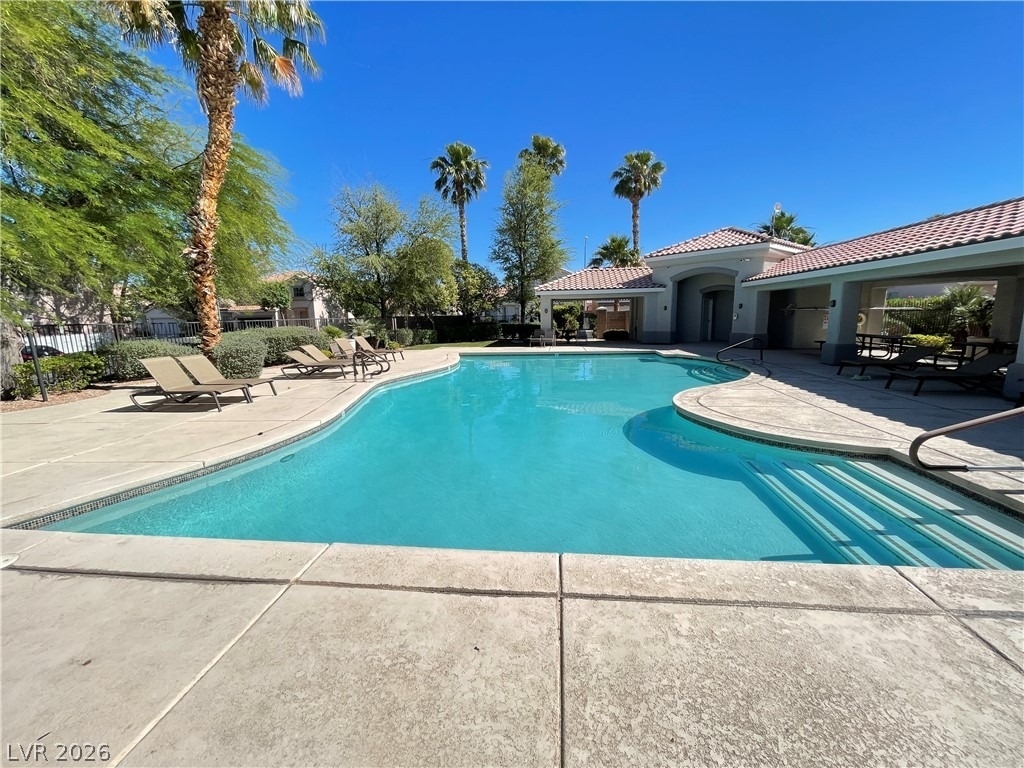 862 Park Walk Avenue - Photo 9