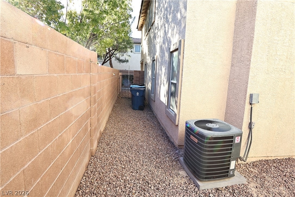 6206 Standing Elm Street - Photo 10