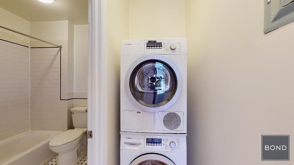 48 West 56th Street  - Photo 4
