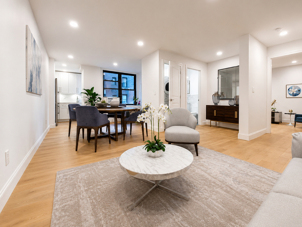 East 48th Street - Photo 0