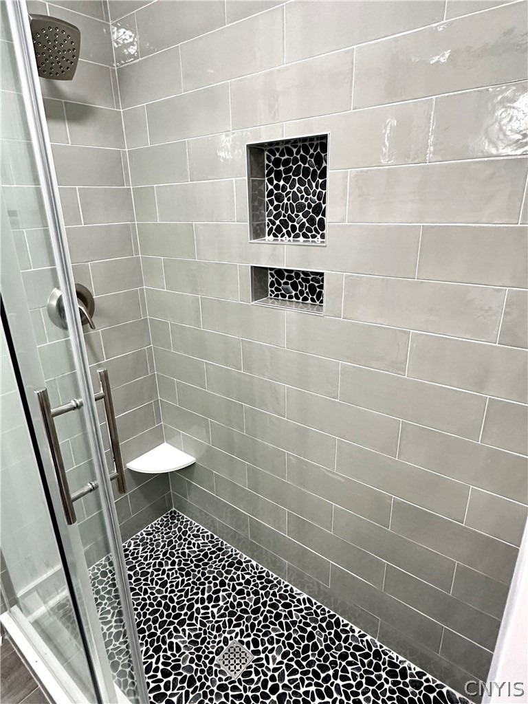 8662 Bayview Drive - Photo 23