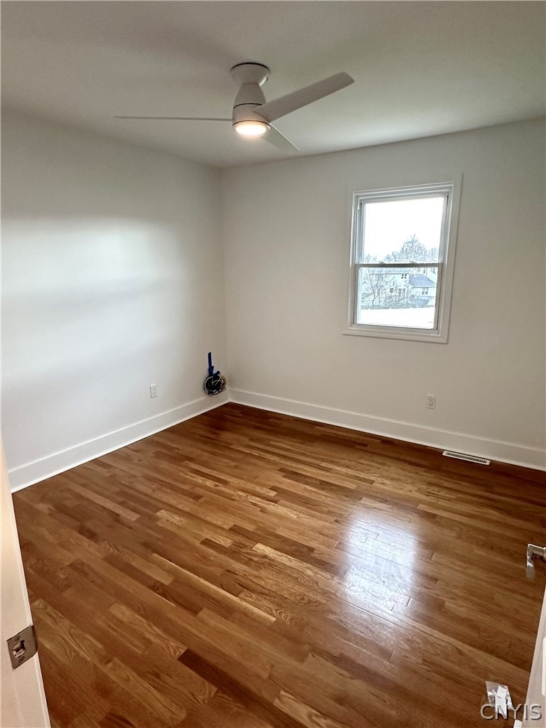 8662 Bayview Drive - Photo 15