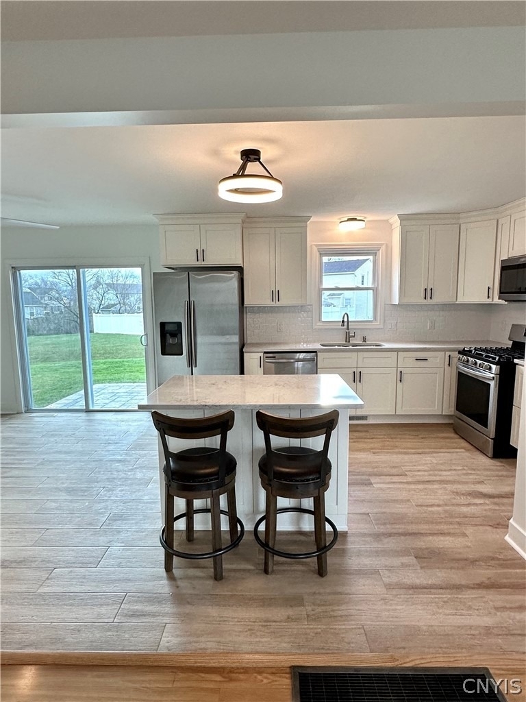 8662 Bayview Drive - Photo 6