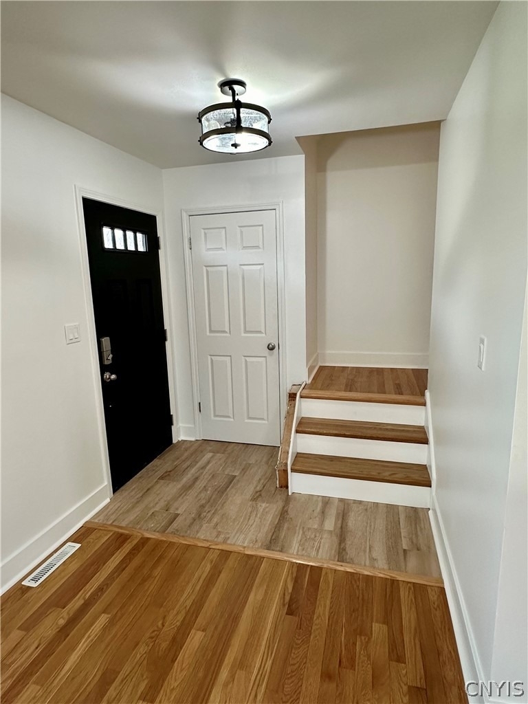 8662 Bayview Drive - Photo 3