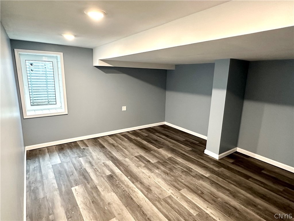 8662 Bayview Drive - Photo 28