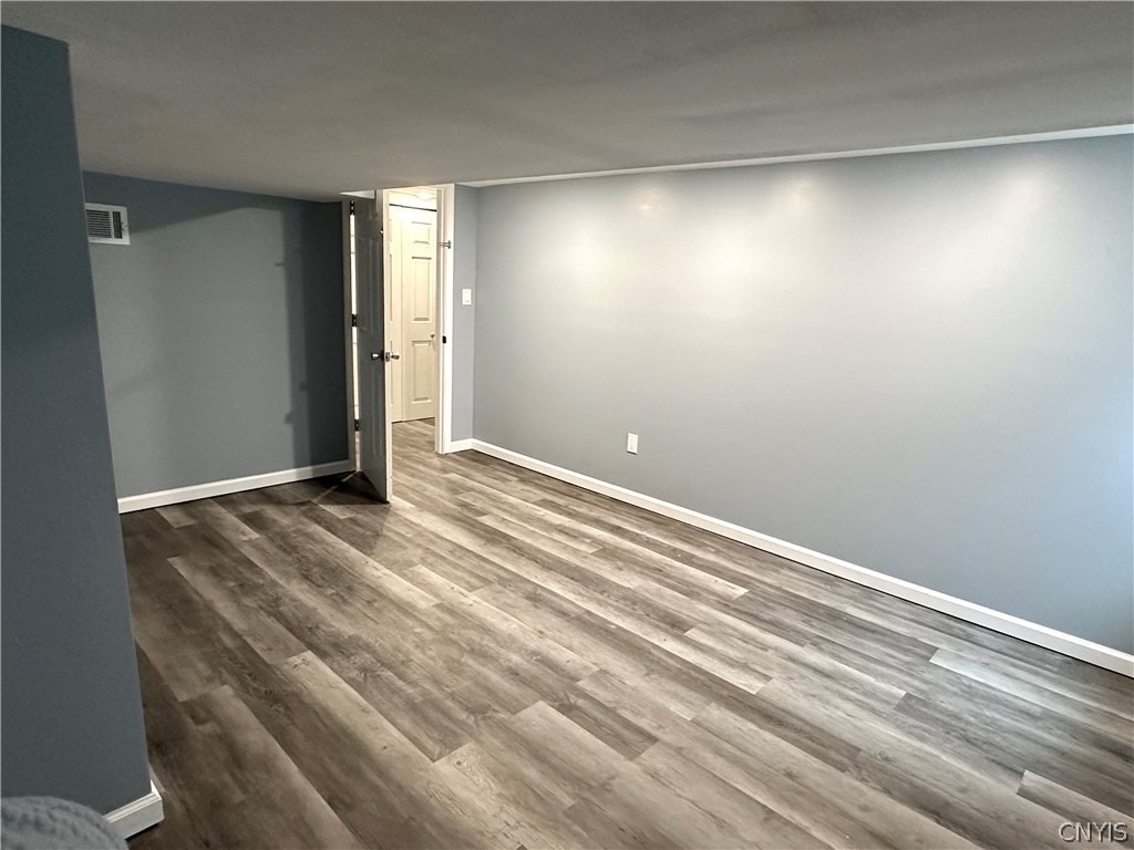 8662 Bayview Drive - Photo 29